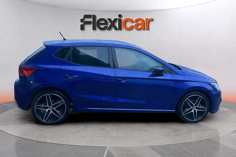 Usado Seat Ibiza FR 110 CV (80 kW) 2017 Azul Berlina
