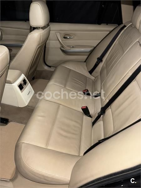 Usado BMW 320 150 CV (110 kW) 2006 Gris / plata Familiar