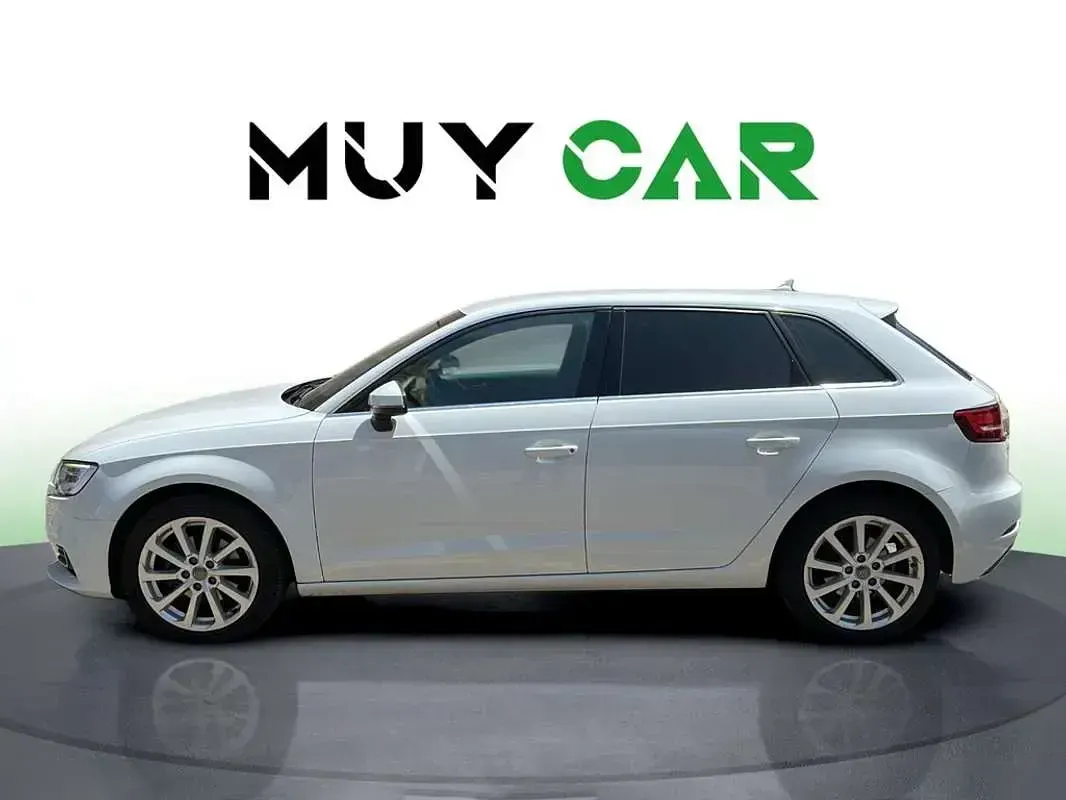 Usado Audi A3 110 CV (80 kW) 2017 Blanco Berlina