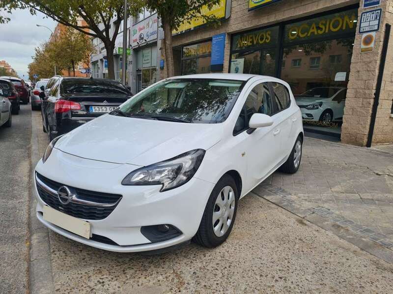 Blanco Usado 2019 Opel Corsa Selective Utilitario | 9495 € (Precio justo) - Imagen 1/4