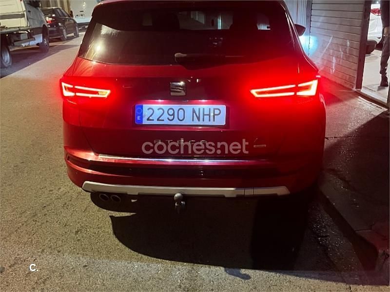 Usado Seat Ateca 4Drive 190 CV (139 kW) 2019 Rojo SUV