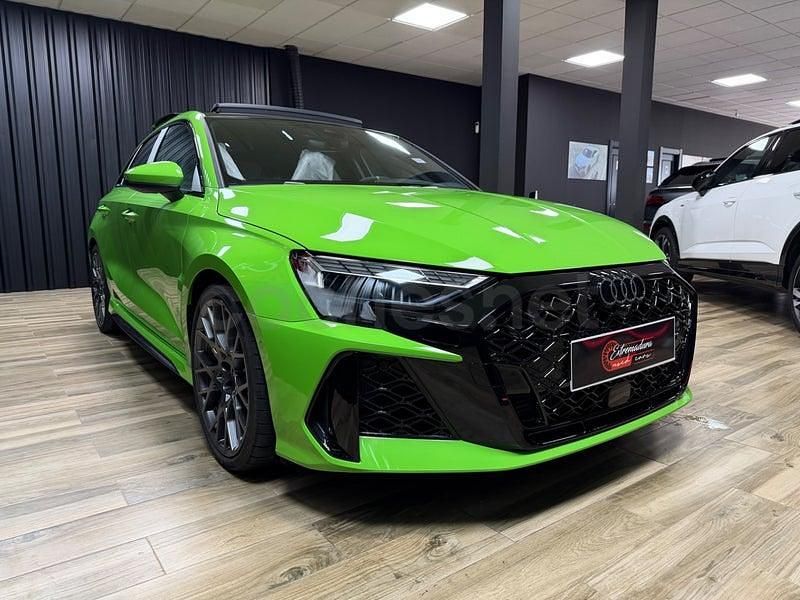 Nuevo Audi RS3 400 CV (294 kW) 2025 Verde Berlina