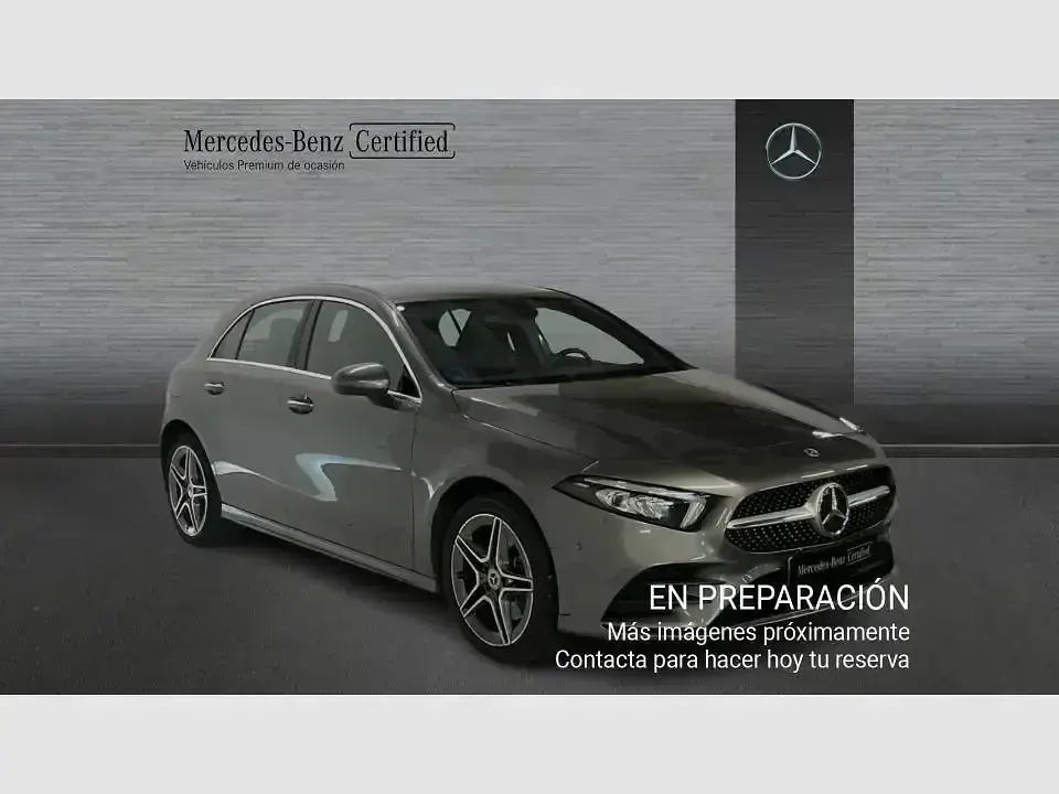 Usado Mercedes A250 218 CV (160 kW) 2022 Gris / plata Berlina