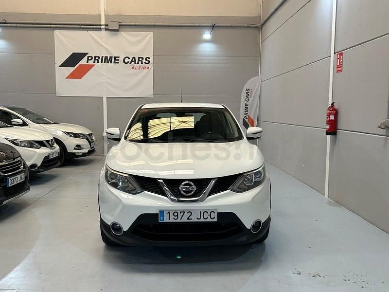 Usado Nissan Qashqai N-Connecta 110 CV (80 kW) 2015 Blanco SUV