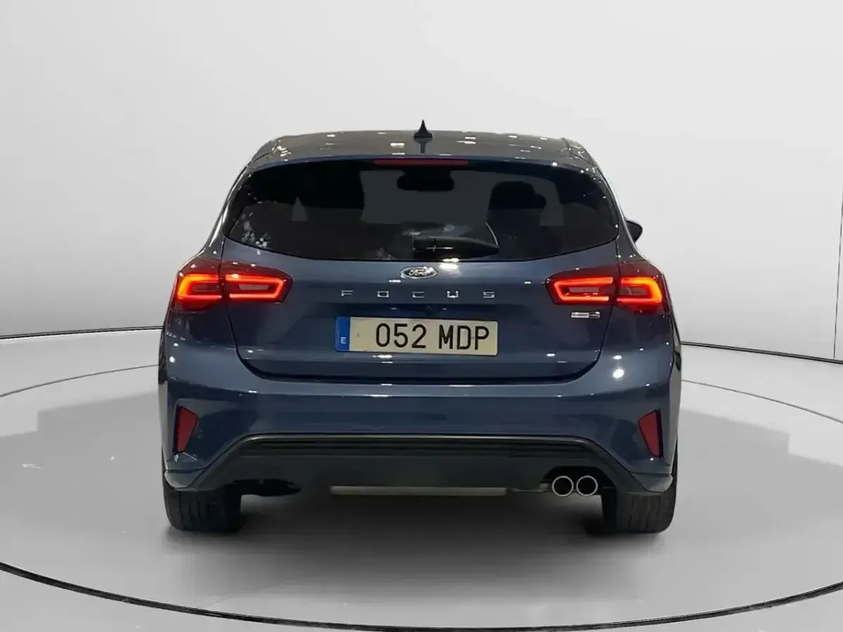 Usado Ford Focus ST-Line X 125 CV (91 kW) 2023 Azul Familiar
