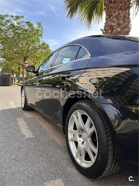 Usado Mercedes CLS320 224 CV (164 kW) 2007 Negro Berlina