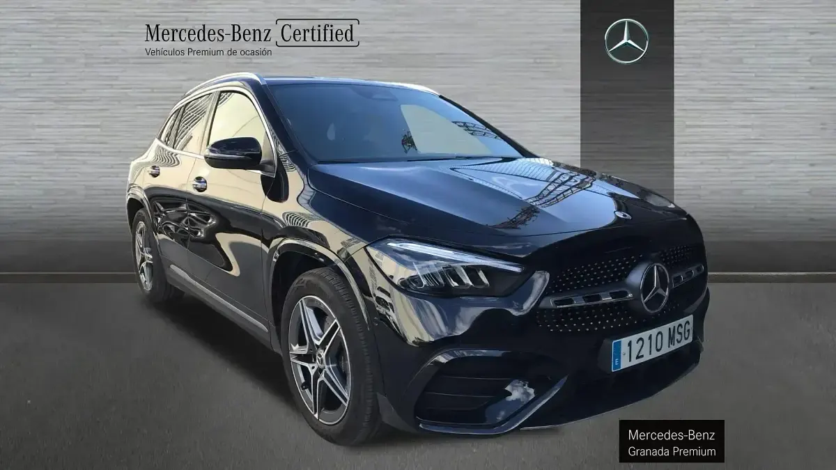 Usado Mercedes GLA200 150 CV (110 kW) 2024 Negro SUV