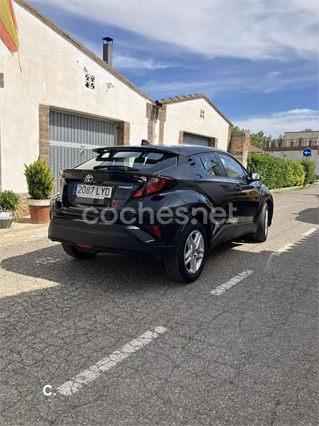 Usado Toyota C-HR Advance 122 CV (89 kW) 2022 Negro SUV