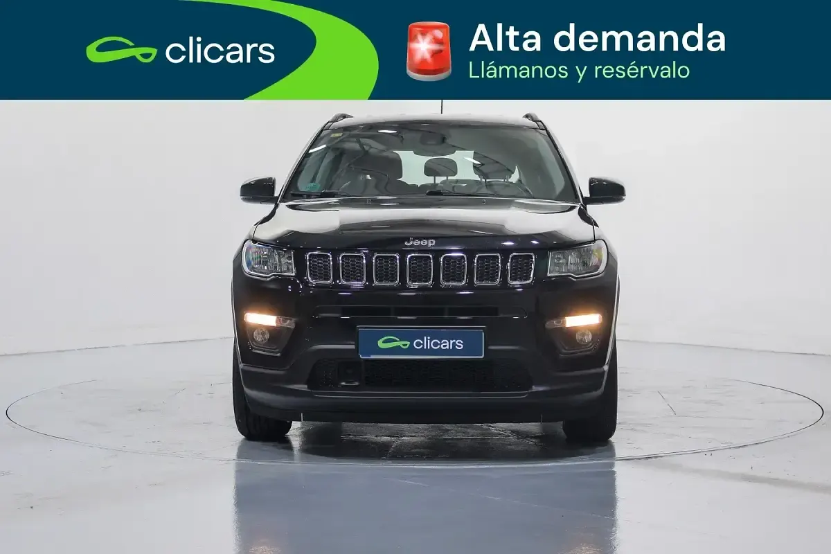 Begagnad Jeep Compass Longitude 120 HK (88 kW) 2018 Svart SUV