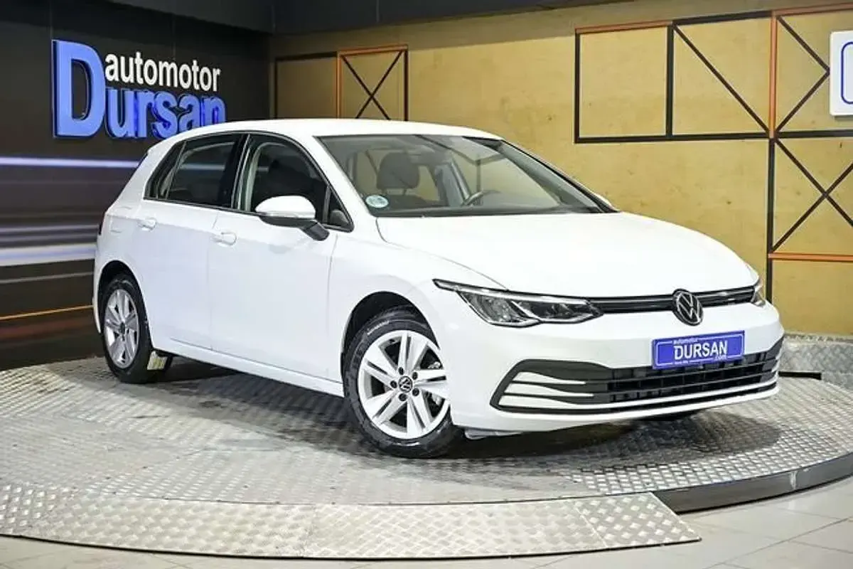 Usado VW Golf VIII 116 CV (85 kW) 2021 Blanco Utilitario
