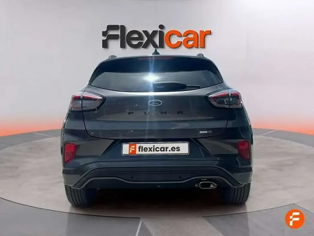 Usado Ford Puma ST-Line 125 CV (91 kW) 2023 Gris SUV