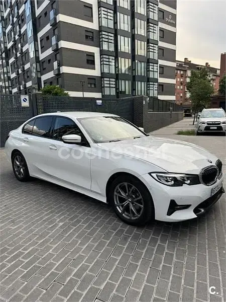 Usado BMW 318 150 CV (110 kW) 2021 Blanco Berlina