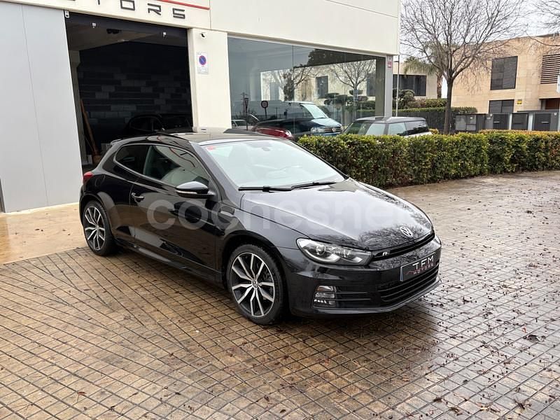 Usado VW Scirocco R-line 125 CV (91 kW) 2017 Negro Coupe