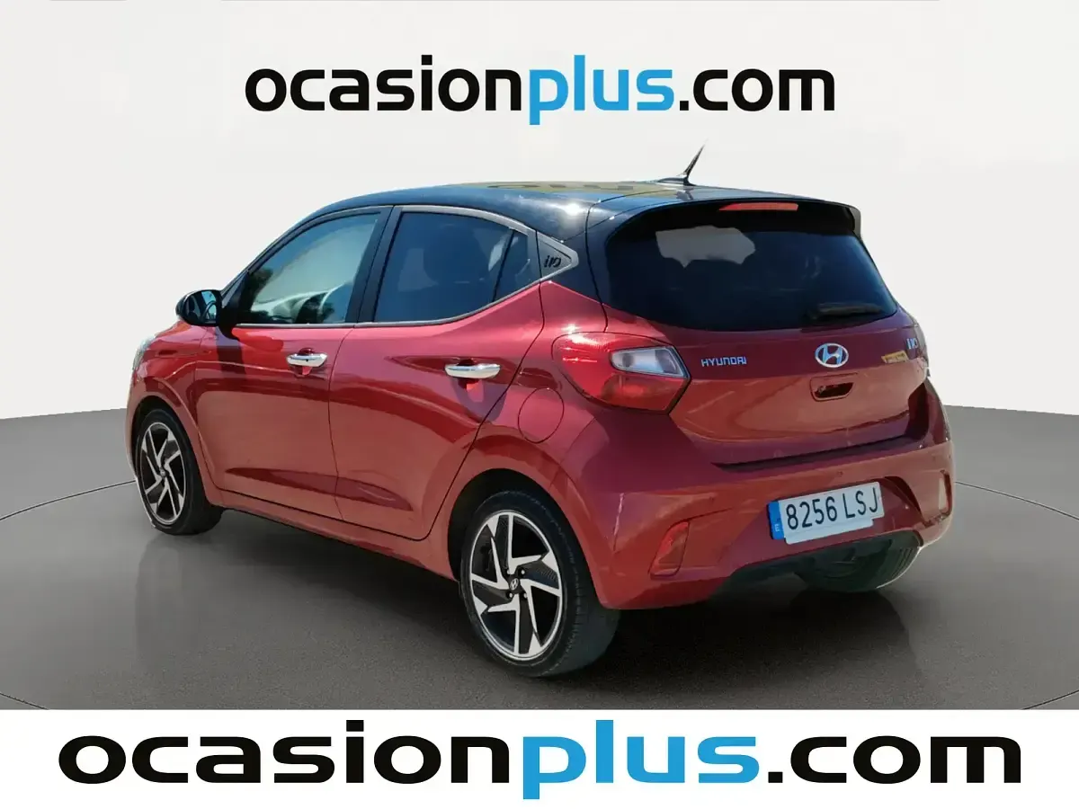 Usado Hyundai i10 84 CV (61 kW) 2021 Rojo Utilitario
