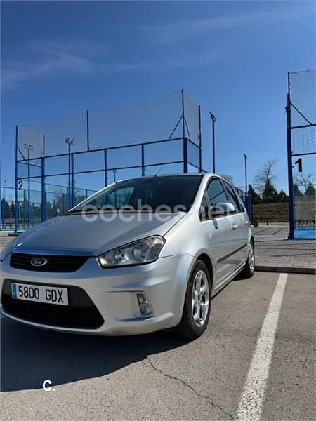 Usado Ford C-MAX Trend 115 CV (84 kW) 2007 Gris / plata Monovolumen