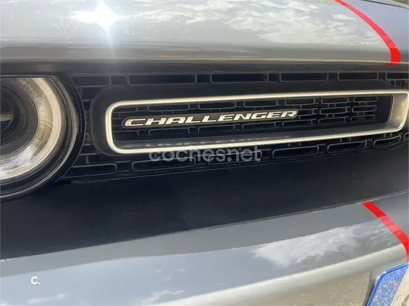 Usado Dodge Challenger 375 CV (275 kW) 2024 Gris / plata Coupe