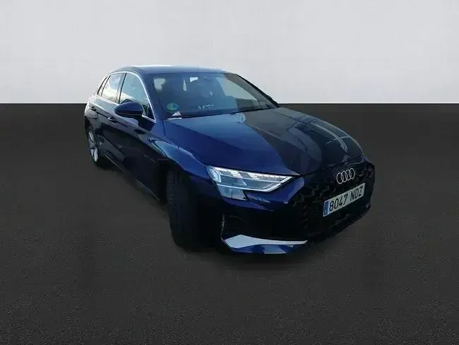 Usado Audi A3 Advanced Plus 150 CV (110 kW) 2025 Azul