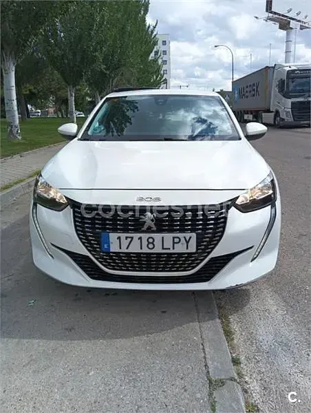 Usado Peugeot 208 Active 100 HP (73 kW) 2021 Branco Citadino