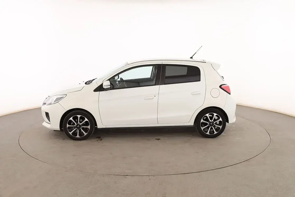 Usado Mitsubishi Space Star 71 CV (52 kW) 2021 Blanco Utilitario
