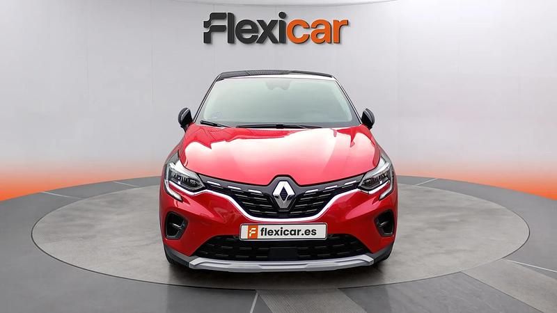 Begagnad Renault Captur Engineered 160 HK (117 kW) 2022 Röd SUV
