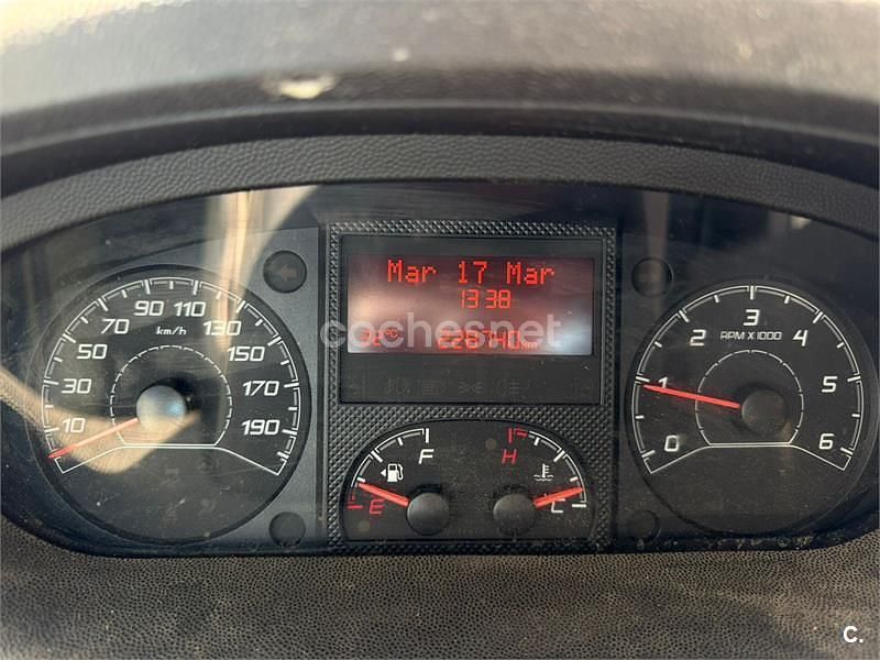 Usado Peugeot Boxer 120 CV (88 kW) 2012 Blanco Van