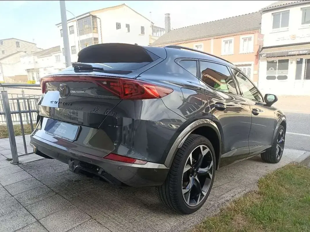 Usado Cupra Formentor 150 CV (110 kW) 2023 Gris SUV
