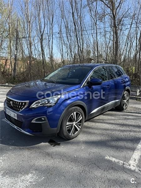 Usado Peugeot 3008 Allure 120 CV (88 kW) 2017 Azul SUV