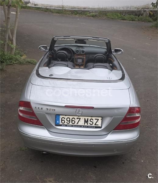 Gris / plata Usado 2004 Mercedes CLK320 Elegance Descapotable | 8999 € (Precio justo) - Imagen 1/4