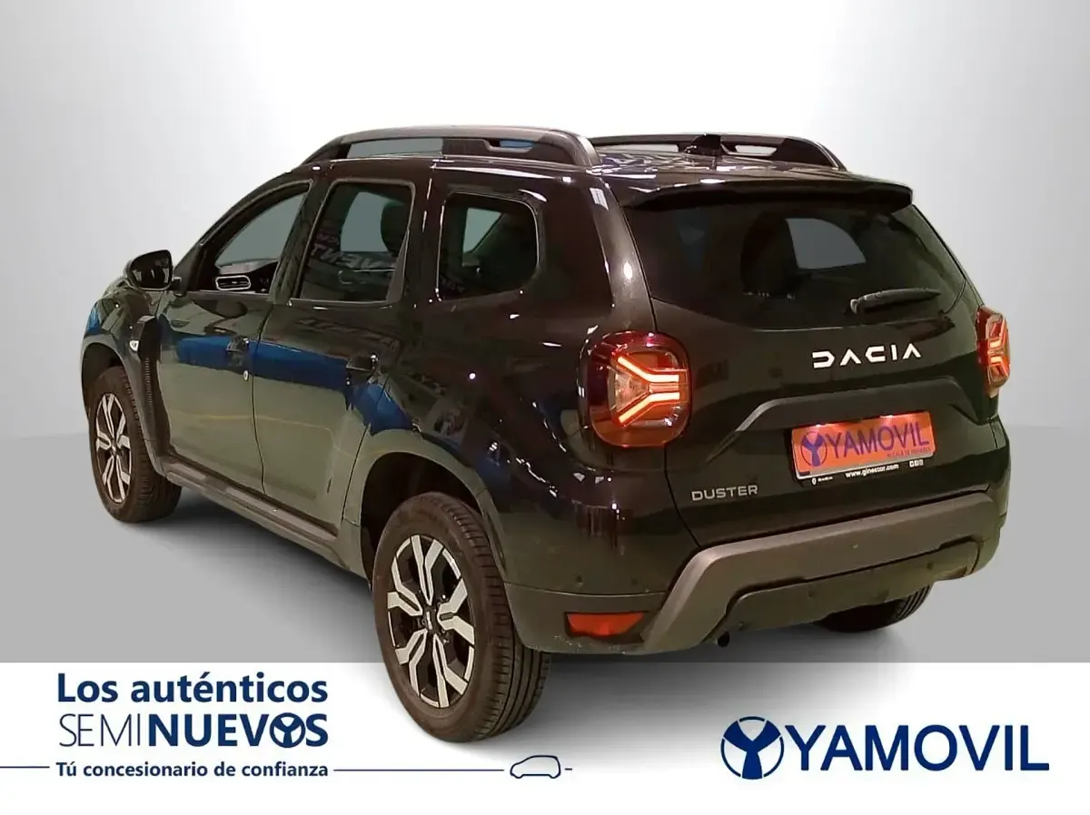 Usado Dacia Duster Journey 115 CV (84 kW) 2023 Negro SUV