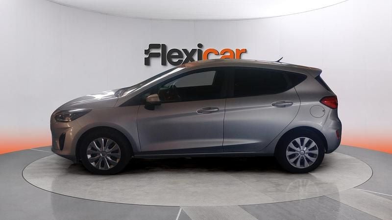 Usado Ford Fiesta Trend 75 CV (55 kW) 2023 Gris Utilitario