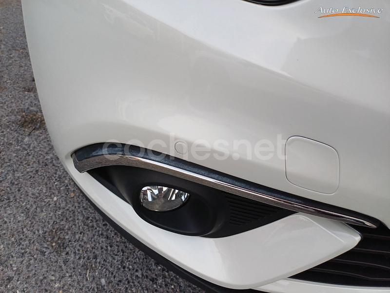 Usado Renault Grand Scénic IV Edition One 110 CV (80 kW) 2017 Blanco Monovolumen