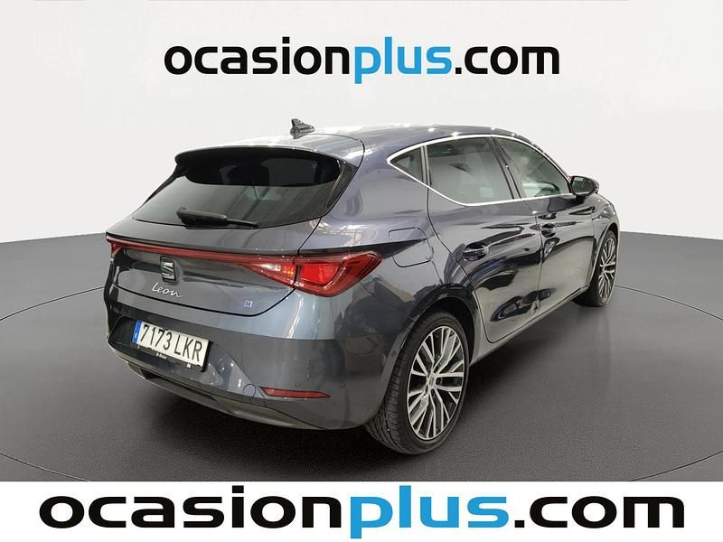 Usado Seat Leon XCELLENCE 150 CV (110 kW) 2020 Gris