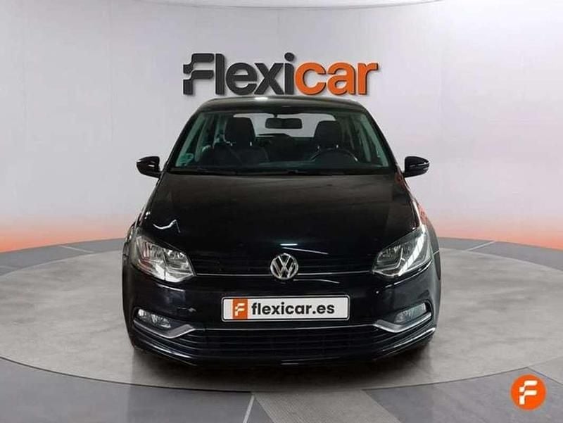 Usado VW Polo 90 CV (66 kW) 2016 Negro Utilitario