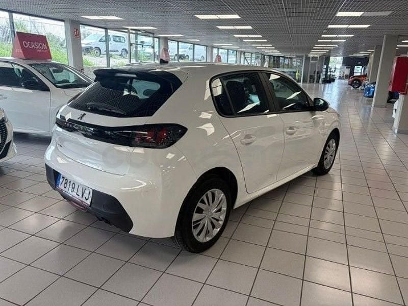 Usado Peugeot 208 Active 100 CV (73 kW) 2021 Blanco Utilitario
