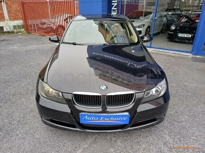 Usado BMW 320 Exclusive 170 CV (125 kW) 2005 Negro Berlina