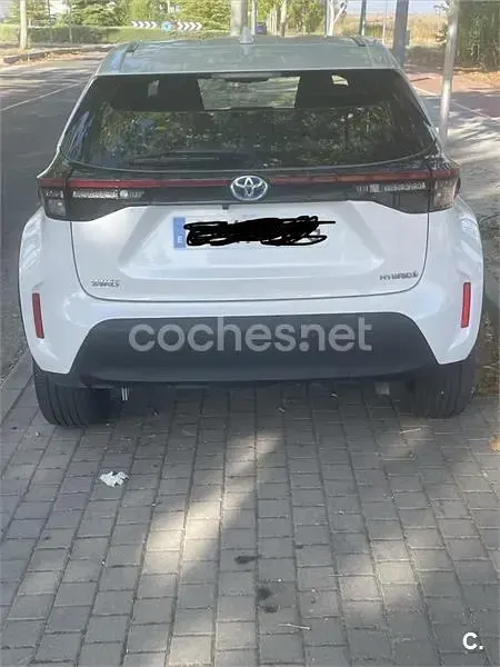 Usado Toyota Yaris Cross Active 116 CV (85 kW) 2021 Blanco SUV