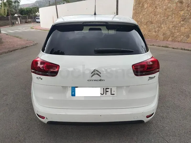 Usado Citroën C4 Picasso Feel 130 CV (95 kW) 2015 Blanco Monovolumen