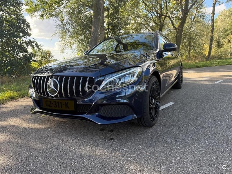 Usado Mercedes C350e AMG line 279 CV (205 kW) 2015 Azul Familiar