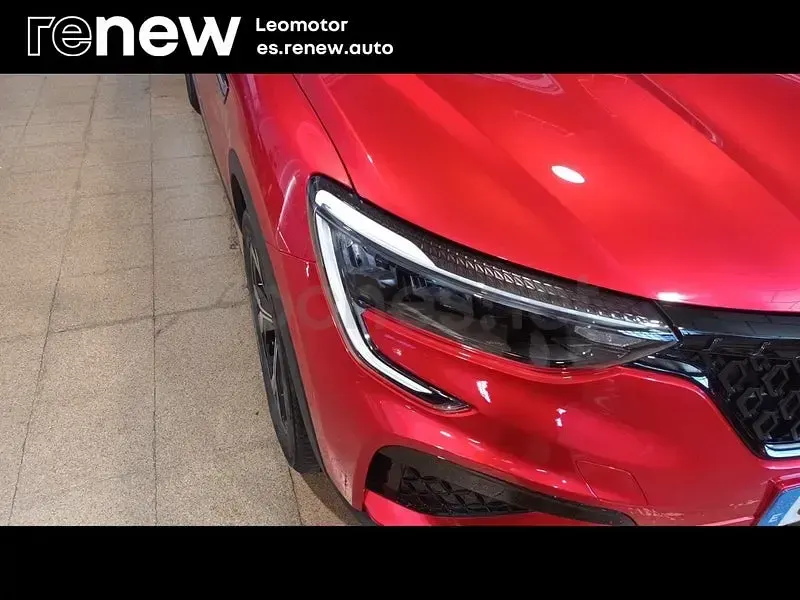 Usado Renault Arkana Techno 145 CV (106 kW) 2025 Rojo SUV