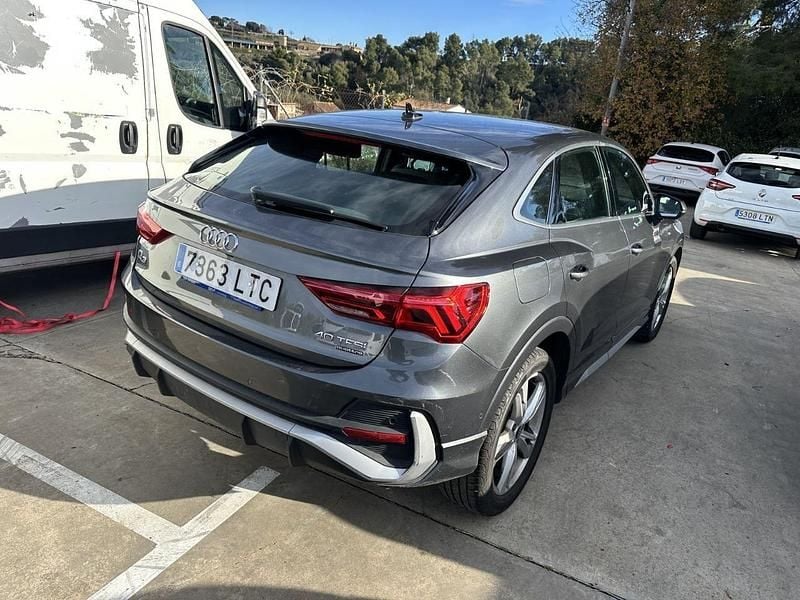 Usado Audi Q3 S-Line 190 CV (139 kW) 2021 Gris SUV