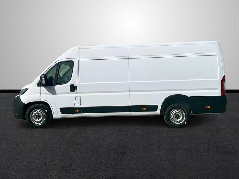 Nuevo Opel Movano 140 CV (102 kW) 2025 Blanco Van