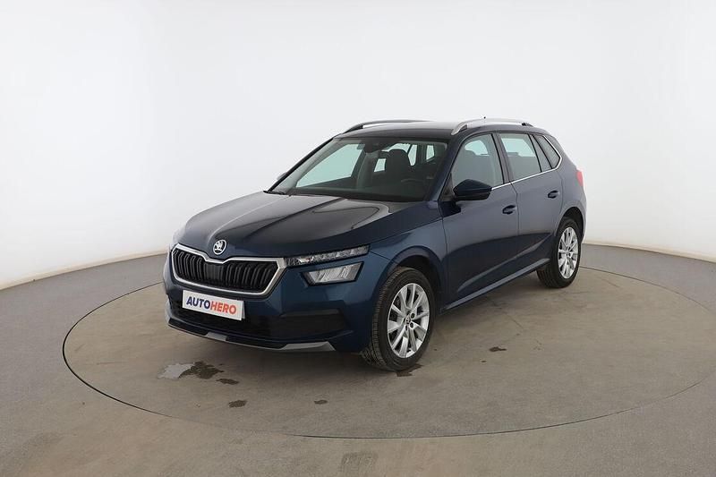 Usado Skoda Kamiq Ambition 116 CV (85 kW) 2021 Azul SUV