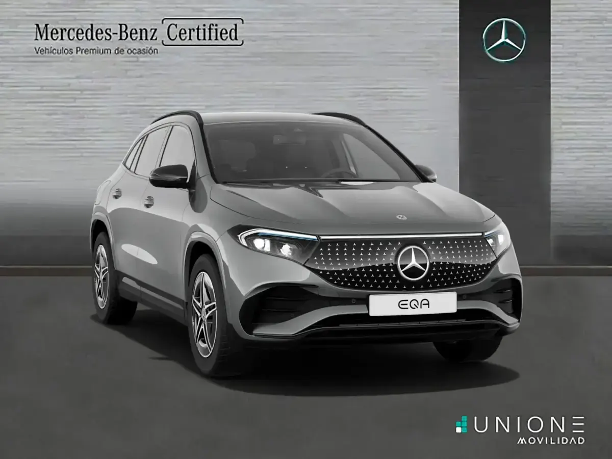 Usado Mercedes EQA250+ AMG 139 kW (190 CV) 2025 Gris SUV