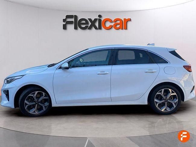 Usado Kia Ceed 140 CV (102 kW) 2018 Blanco Utilitario
