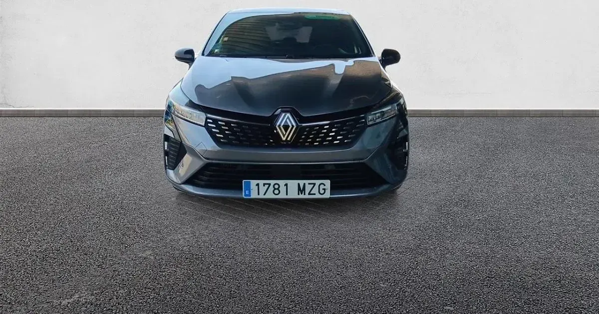 Usado Renault Clio Techno 100 CV (73 kW) 2025 Utilitario