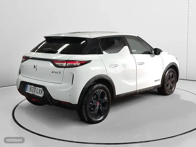 Usado DS Automobiles DS3 Performance 100 CV (73 kW) 2022 Blanco SUV
