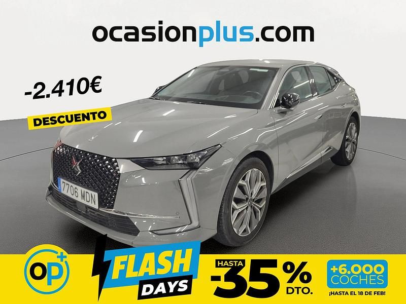 Usado DS Automobiles DS4 Trocadero 130 CV (95 kW) 2023 Gris Berlina