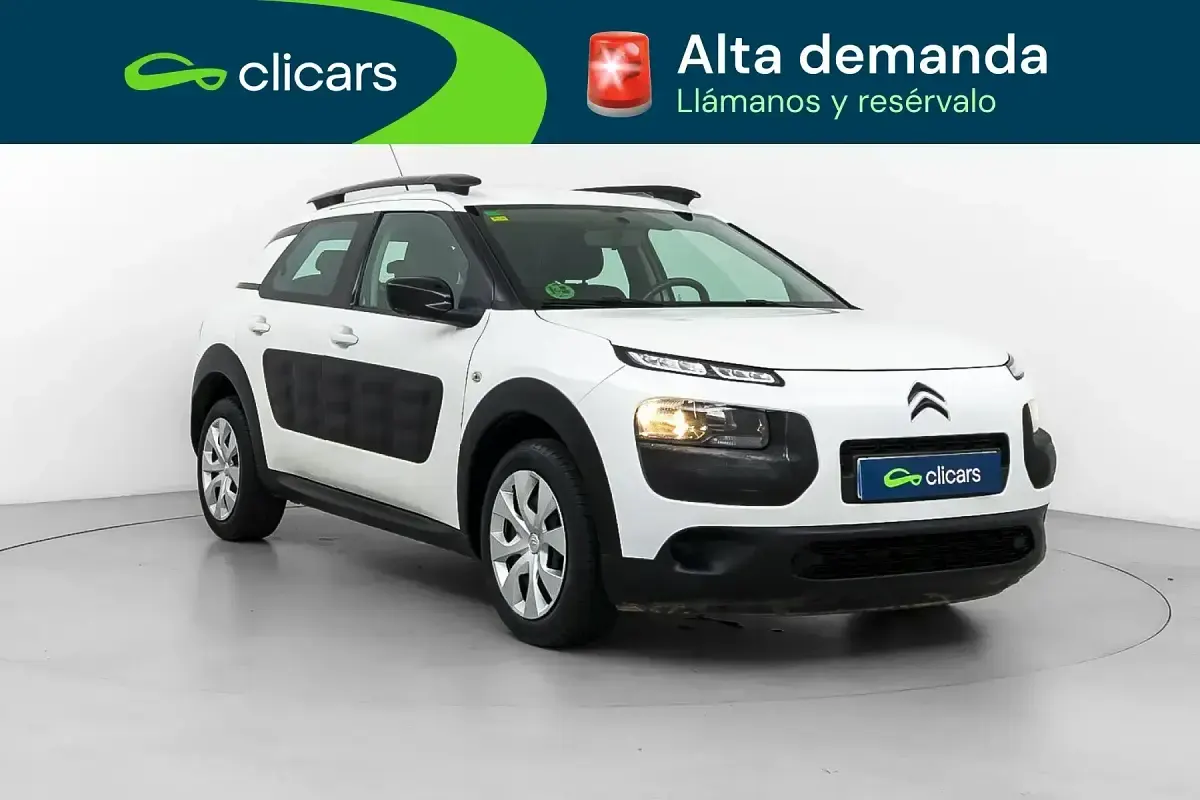 Usado Citroën C4 Cactus Feel 82 CV (60 kW) 2015 Blanco Utilitario