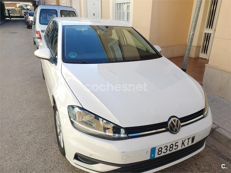 Usado VW Golf VII Edition 115 CV (84 kW) 2019 Blanco Berlina