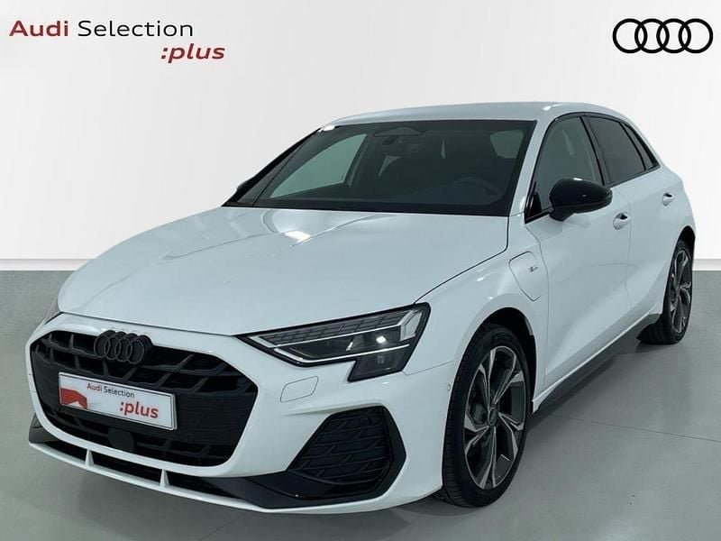 Nuevo Audi A3 e-tron S-Line 204 CV (150 kW) 2025 Blanco Utilitario